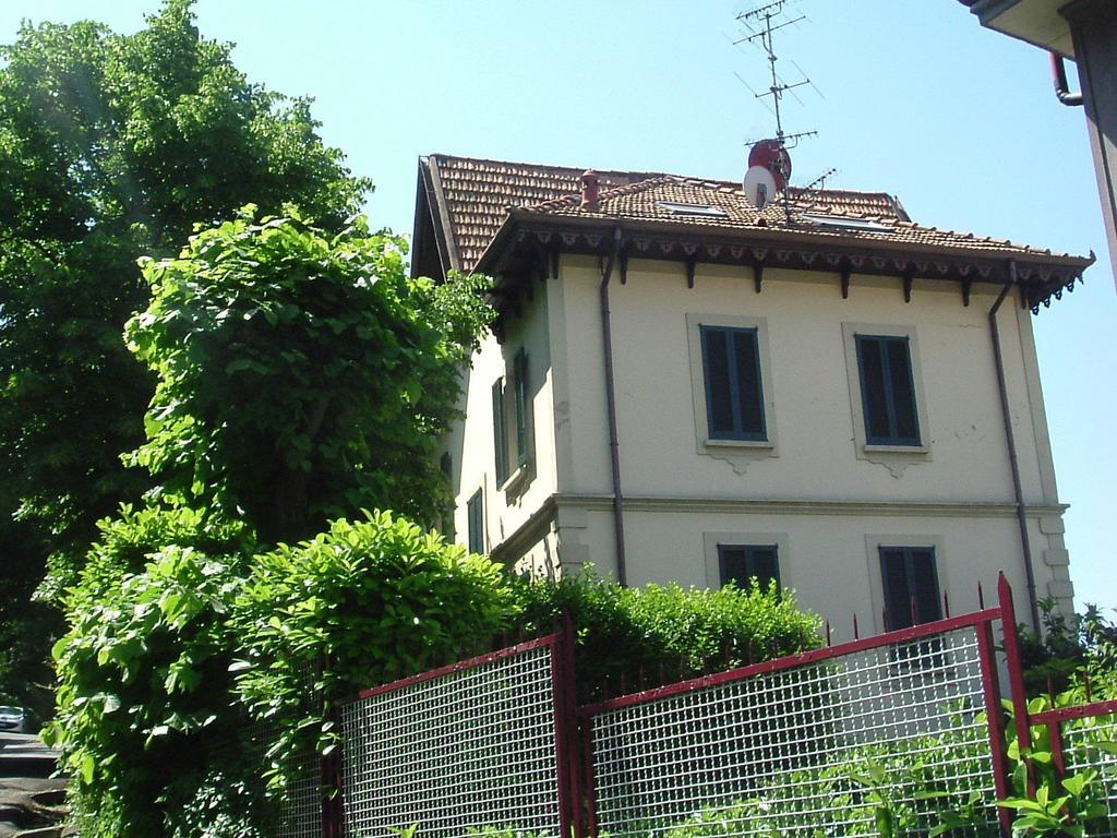 Villa Puccini Bed & Breakfast Lecco Rum bild