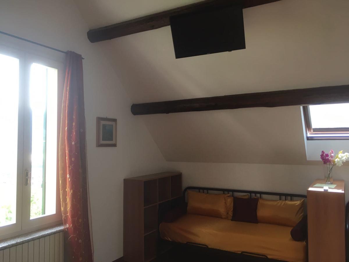Villa Puccini Bed & Breakfast Lecco Exteriör bild
